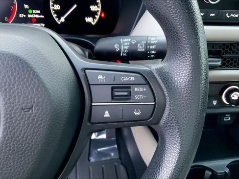 Used 2024 Honda HR-V LX image 24
