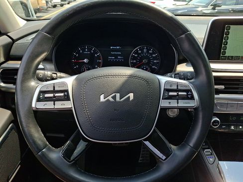 Used 2022 Kia Telluride SX w/ Nightfall Edition Package AWD/4WD image 19