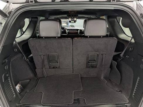 Used 2024 Dodge Durango R/T AWD/4WD image 17