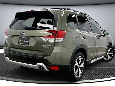 Used 2020 Subaru Forester Touring image 6