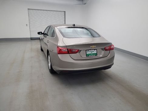Used 2022 Chevrolet Malibu LS FWD image 6