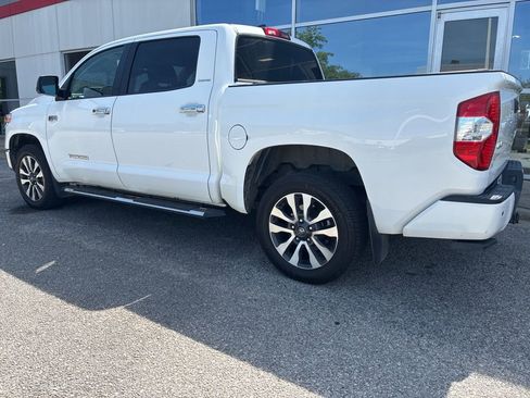 Used 2020 Toyota Tundra Limited w/ Limited Premium Package AWD/4WD image 2