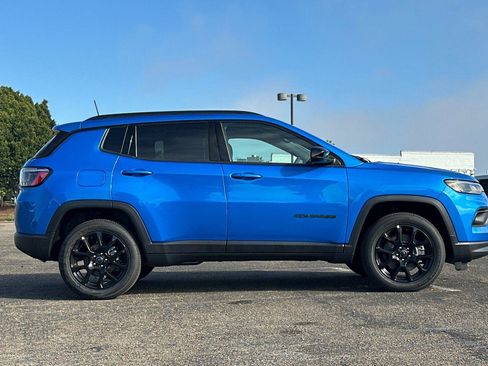 New 2026 Jeep Compass Latitude image 3