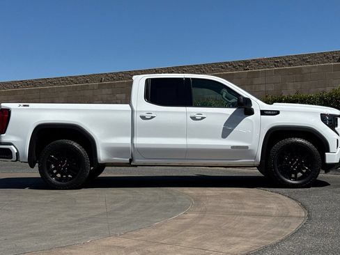 Certified 2023 GMC Sierra 1500 Elevation w/ X31 Off-Road Package AWD/4WD image 3