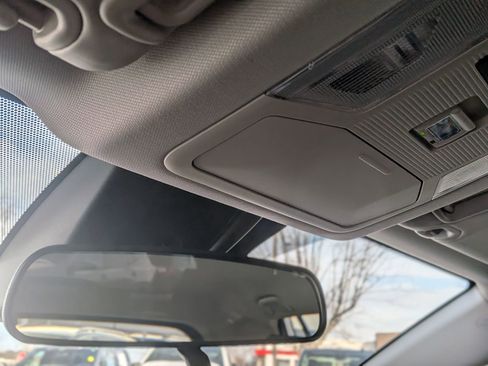 Used 2025 Toyota RAV4 XLE w/ Weather Package image 31