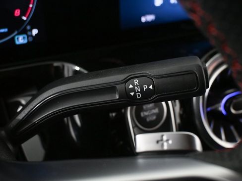 Certified 2025 Mercedes-Benz GLA 250 image 16