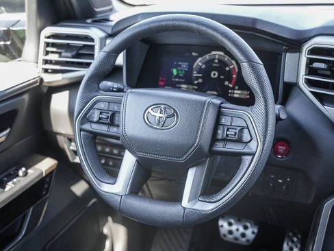 Used 2025 Toyota Tundra Limited w/ TRD Off-Road Package AWD/4WD image 15