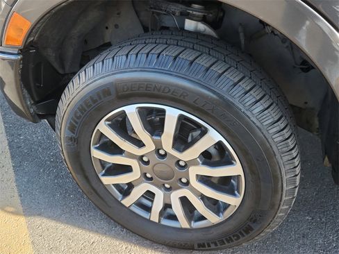 Used 2019 Ford Ranger Lariat w/ Equipment Group 501A Mid image 17
