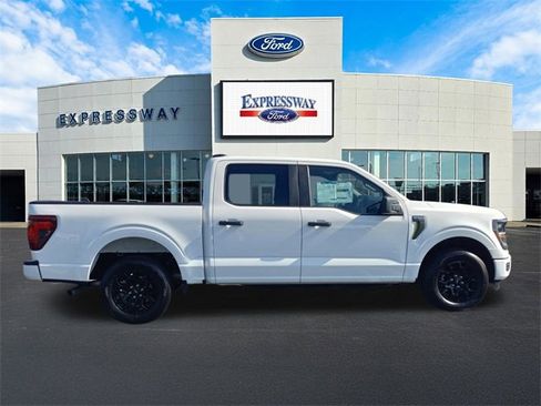 Used 2025 Ford F150 STX image 5