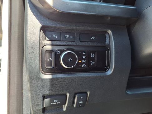 Used 2024 Ford F450 Lariat w/ Camper Package AWD/4WD image 29