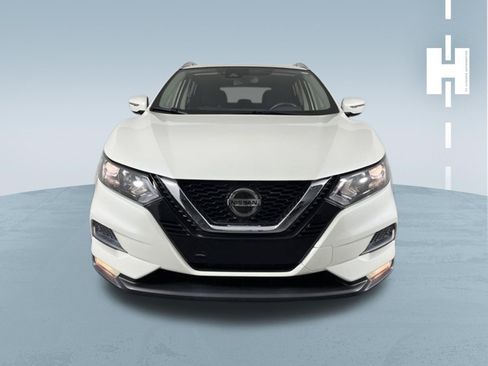 Used 2021 Nissan Rogue Sport SV FWD image 3