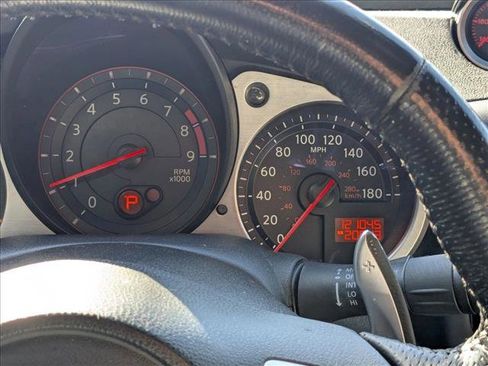 Used 2009 Nissan 370Z Touring w/ Sport Pkg image 11