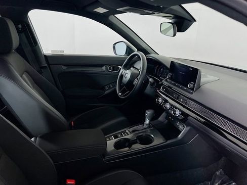 Used 2024 Honda Civic Sport image 9