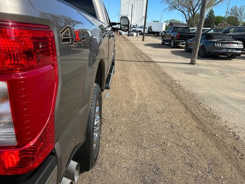 Used 2020 Ford F250 XLT w/ XLT Value Package AWD/4WD image 25