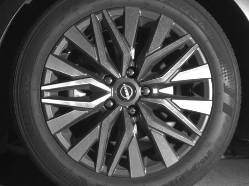 Used 2025 Nissan Altima 2.5 SV image 12