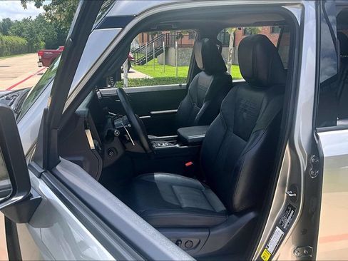 Used 2024 Lexus GX 550 AWD/4WD image 33