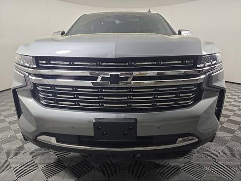 Used 2023 Chevrolet Tahoe Premier AWD/4WD image 3