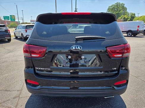 Used 2020 Kia Sorento S AWD/4WD image 6