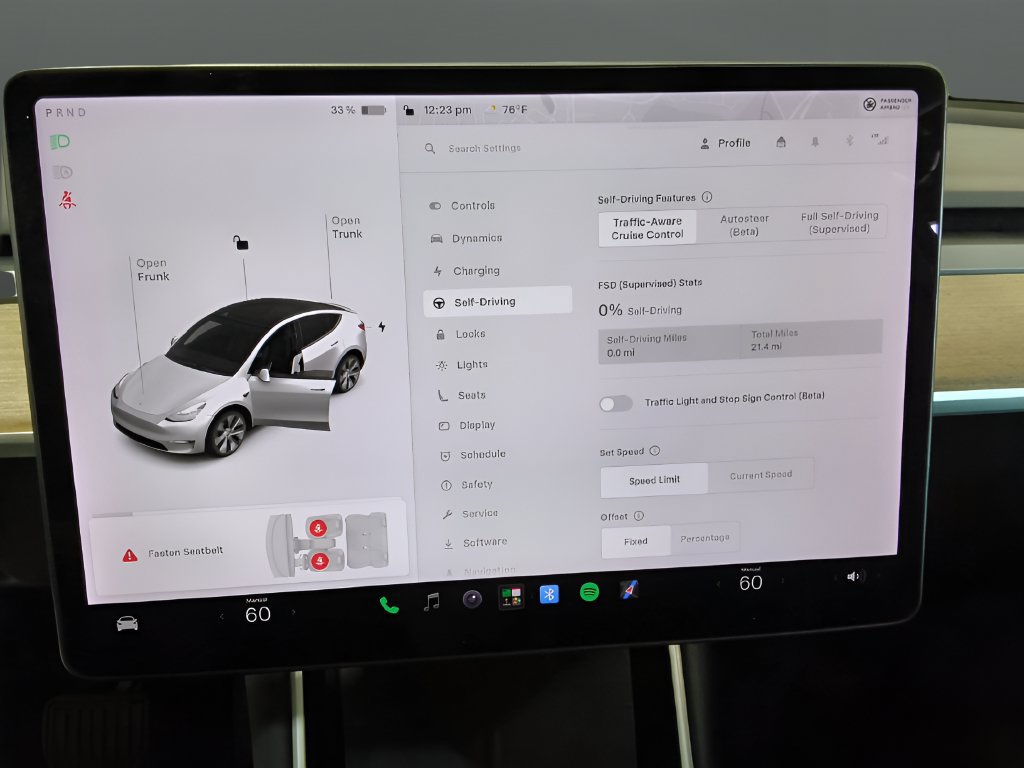 Used 2020 Tesla Model Y Long Range AWD/4WD image 24