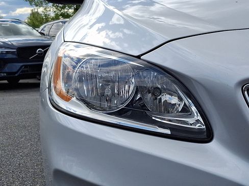 Used 2017 Volvo S60 T5 Inscription AWD/4WD image 9