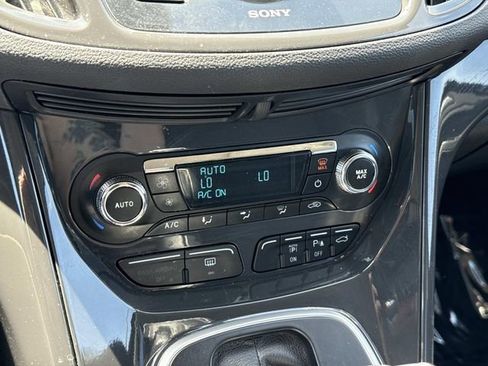 Used 2014 Ford Escape Titanium w/ Equipment Group 401A AWD/4WD image 22