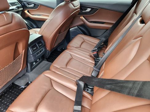 Used 2019 Audi Q7 3.0T Premium Plus w/ Premium Plus Package image 9