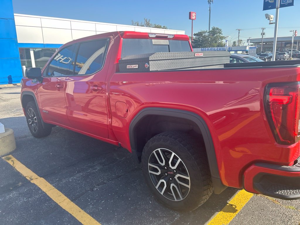 Used 2021 GMC Sierra 1500 AT4 w/ AT4 Preferred Package AWD/4WD image 2