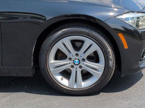 Used 2018 BMW 330i xDrive Sedan AWD/4WD image 10