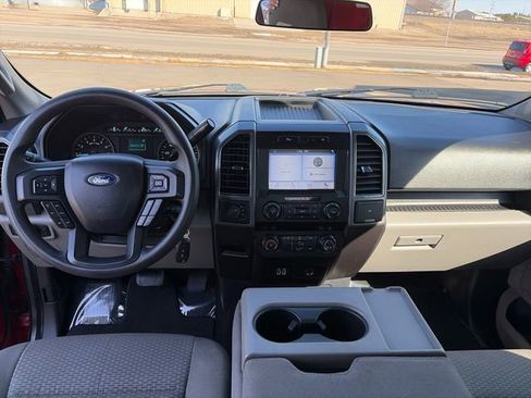 Used 2019 Ford F150 XLT image 28