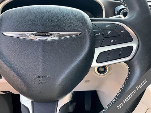 Used 2024 Chrysler Voyager LX FWD image 13