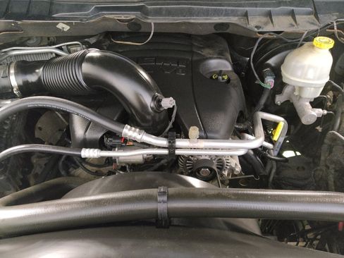 Used 2016 RAM 1500 Tradesman w/ Popular Equipment Group AWD/4WD image 30