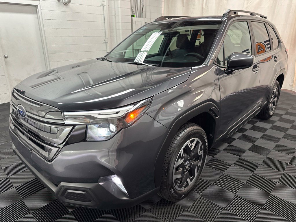 Used 2026 Subaru Forester Premium w/ Base/Premium Package AWD/4WD image 4