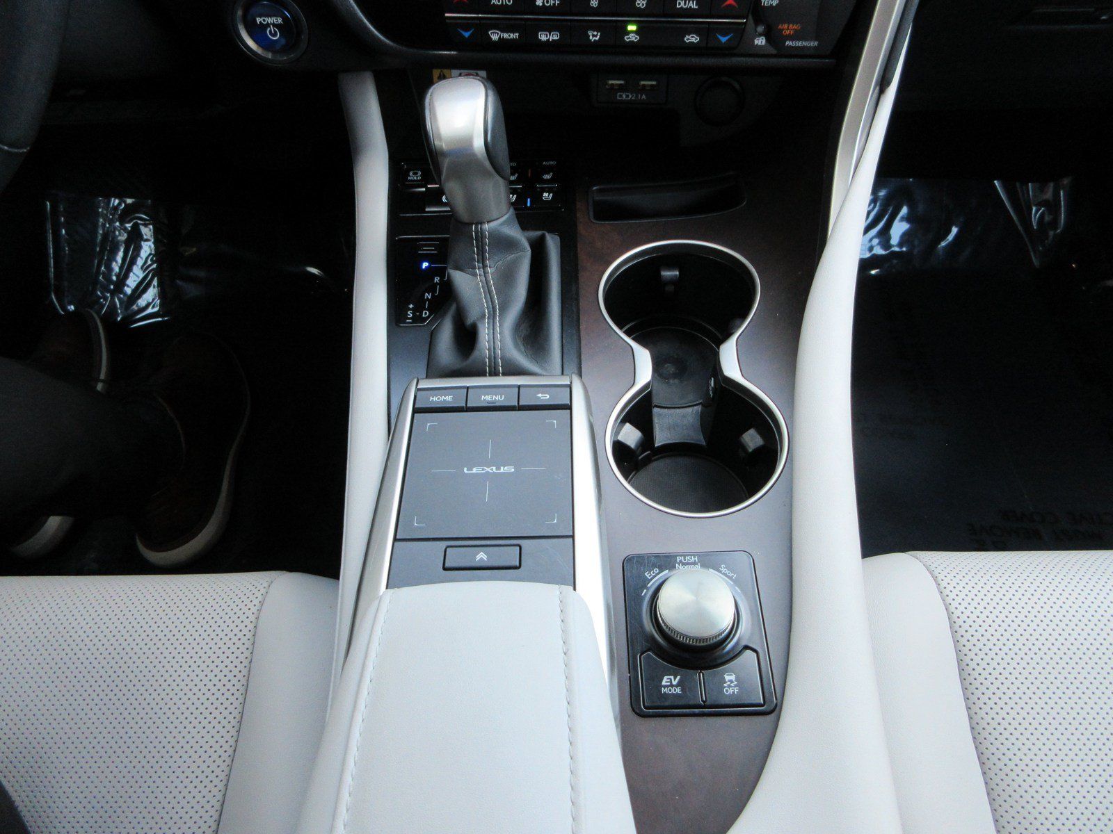 Used 2022 Lexus RX 450h AWD w/ Premium Package image 46