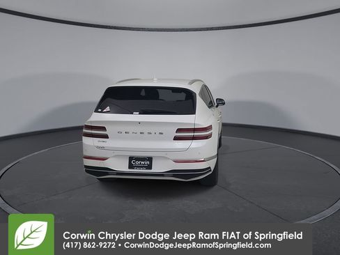 Used 2025 Genesis GV80 2.5T Standard image 13