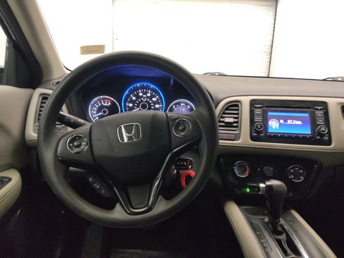 Used 2016 Honda HR-V LX image 22