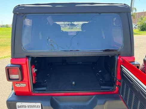 Certified 2025 Jeep Wrangler Unlimited Sport AWD/4WD image 7