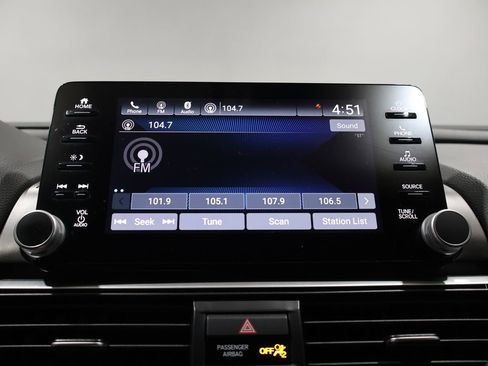 Used 2018 Honda Accord Sport image 25