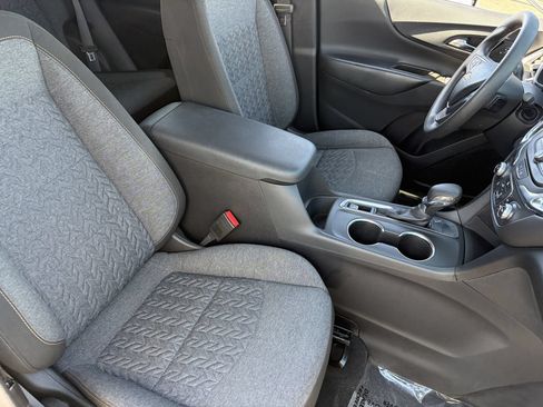 Used 2023 Chevrolet Equinox LT w/ LPO, Cargo Package FWD image 11
