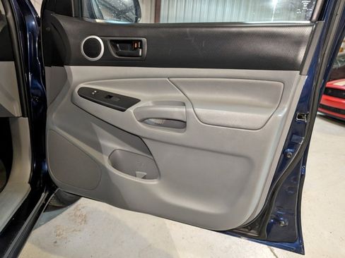 Used 2012 Toyota Tacoma 2WD Access Cab image 28