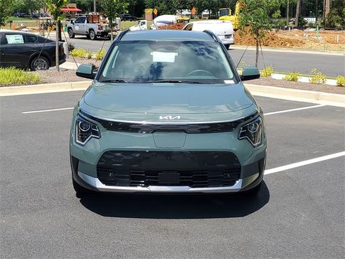 New 2025 Kia Niro Wind w/ Wind Preserve Package image 2