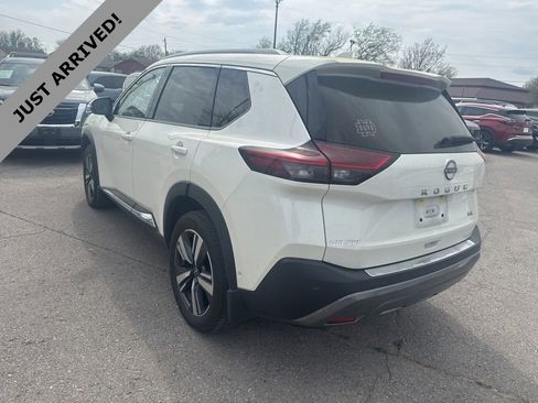 Certified 2023 Nissan Rogue SL w/ SL Premium Package image 7