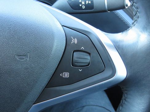 Used 2018 Tesla Model S 75D image 23