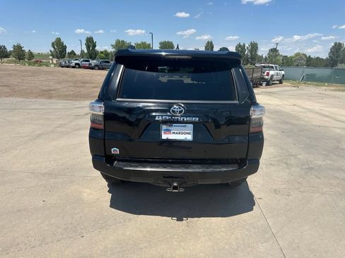 Used 2019 Toyota 4Runner SR5 AWD/4WD image 34