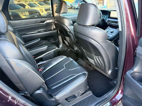 Used 2024 Hyundai Palisade Limited image 20