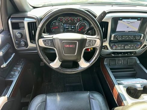 Used 2018 GMC Sierra 1500 SLT w/ SLT Premium Package AWD/4WD image 18