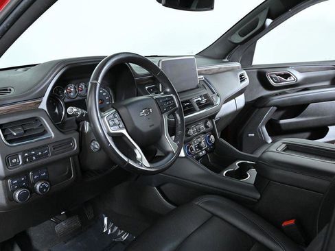 Used 2021 Chevrolet Tahoe Z71 w/ Luxury Package image 13