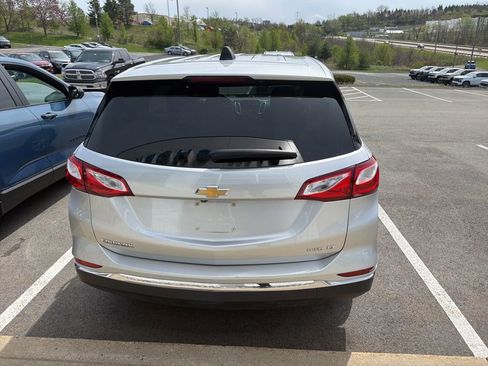Used 2020 Chevrolet Equinox LT image 7