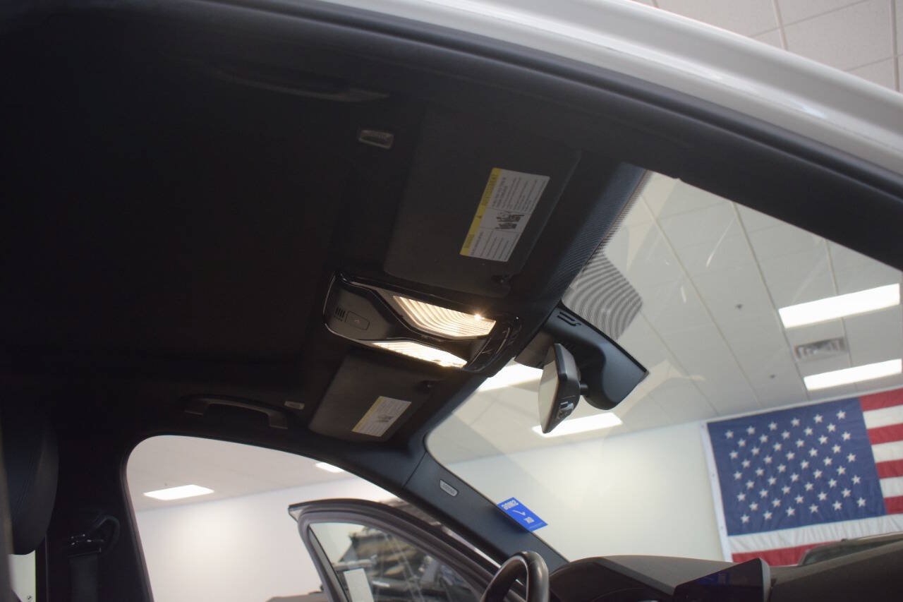 Used 2019 BMW 330i Sedan w/ Driving Assistance Package RWD image 46