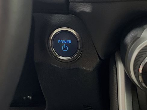 Used 2021 Toyota RAV4 XLE Premium AWD/4WD image 23