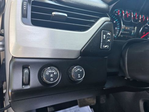 Used 2019 GMC Yukon XL SLT w/ Open Road Package image 5